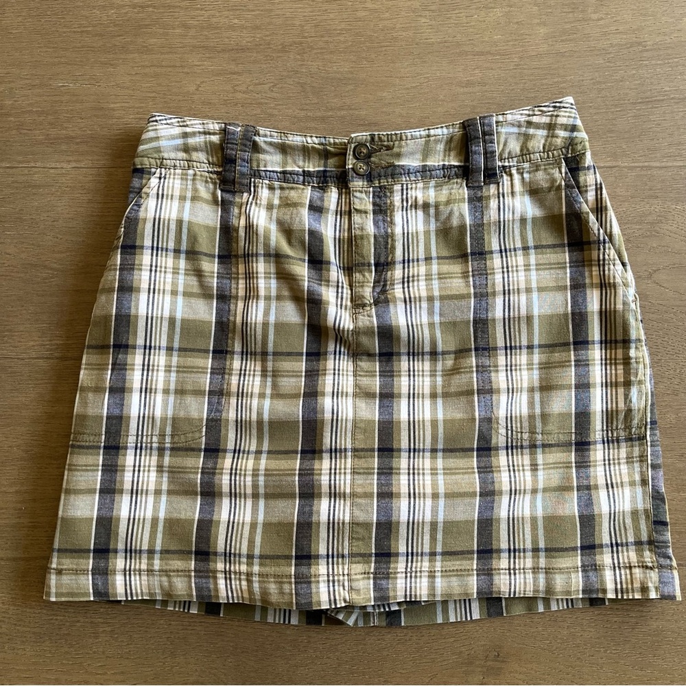 St. John’s Bay Stretch Green Plaid Skort Skorts